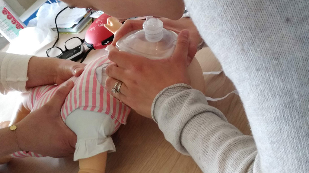 Formation réanimation cardio-pulmonaire nourrisson chez CCPI